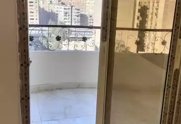 شقق للبيع - 3 غرف - بالدور 11