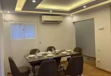 Furnished Apartment For rent - 3 rooms - floor 9