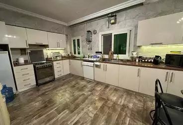 Furnished Apartment For sale - 3 rooms - floor 0