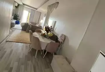 Apartments For sale - 3 rooms - floor 10