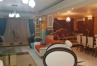 Furnished Apartment For rent - 3 rooms - floor 9