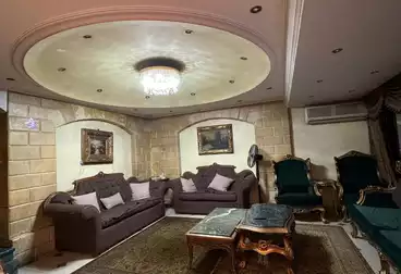 شقق للبيع - 3 غرف - بالدور 1