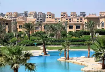 تاون هاوس للبيع - 4 غرف