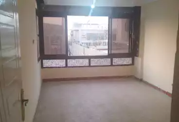 Apartments For sale - 3 rooms - floor 2