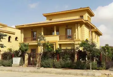 فيلا منفصلة للبيع - 4 غرف