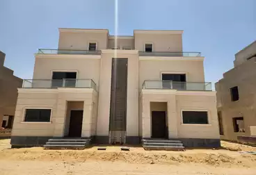 شقق للبيع - 2 غرف - بالدور 2