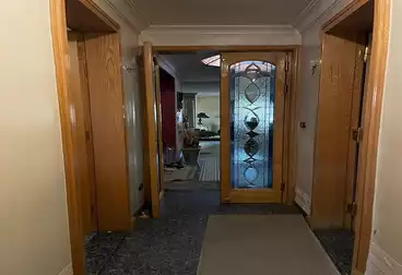Apartments For sale - 4 rooms - floor 6