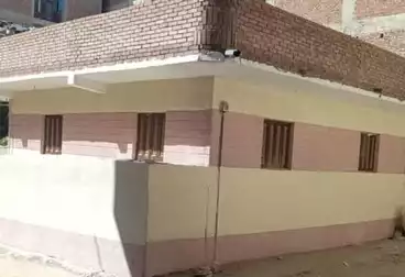 House / Home For sale - 3 rooms