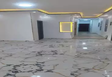 Apartment with Garden For sale - 3 rooms - floor 0