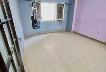 Apartments For sale - 2 rooms - floor 1