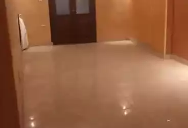 Apartments For sale - 3 rooms - floor 1