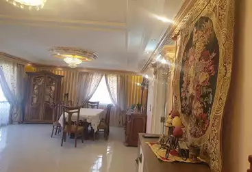 Apartments For sale - 3 rooms - floor 2