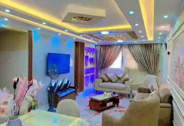 Furnished Apartment For sale - 3 rooms - floor 13