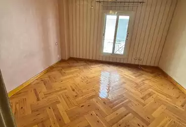 Apartments For sale - 2 rooms - floor 2
