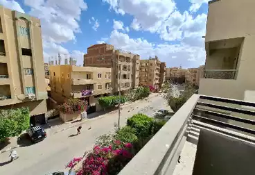Apartments For sale - 3 rooms - floor 2