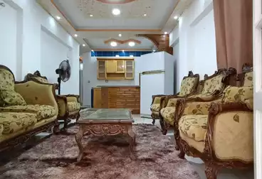 Furnished Apartment For sale - 3 rooms - floor 1