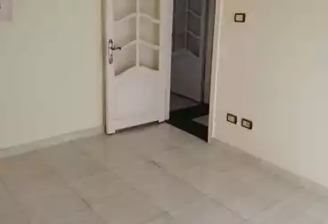 Apartments For sale - 3 rooms - floor 4