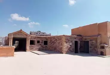 Apartments For sale - 4 rooms - floor 1