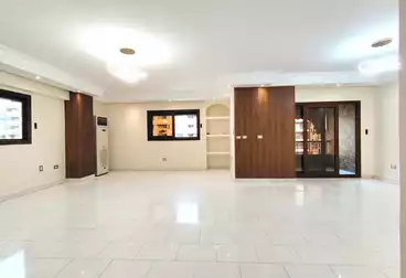 Apartments For sale - 3 rooms - floor 7