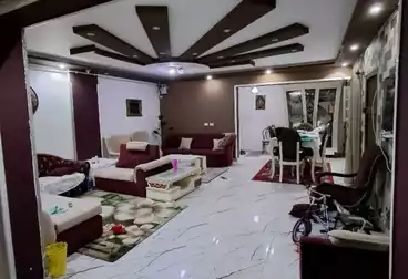 Apartments For sale - 3 rooms - floor 1