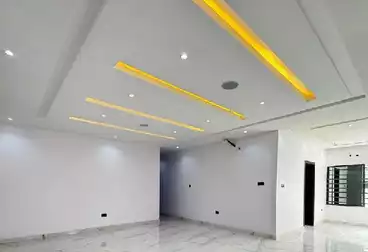 Administrative For rent - 4 rooms - floor 7