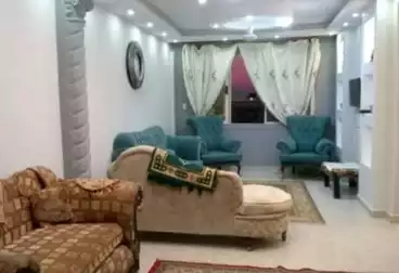 Furnished Apartment For rent - 3 rooms - floor 13