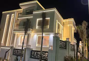 Separate Villa For sale - 10 rooms