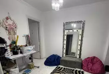 Apartments For sale - 3 rooms - floor 1