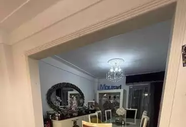 Apartments For sale - 3 rooms - floor 1