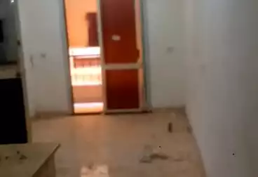 Apartments For sale - 2 rooms - floor 5