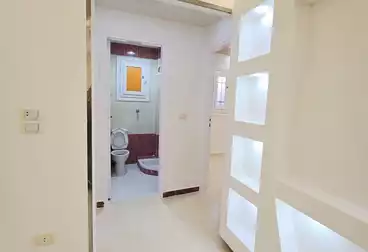 Apartments For sale - 4 rooms - floor 9