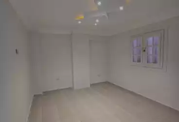 Apartments For sale - 2 rooms - floor 8