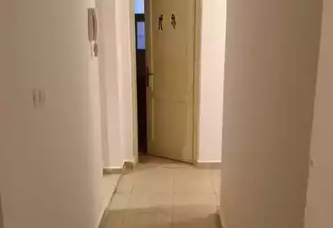 Apartments For sale - 2 rooms - floor 5