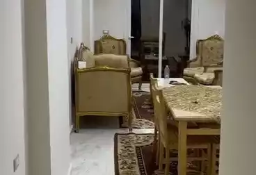 Furnished Apartment For sale - 3 rooms - floor 10