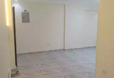 Apartments For rent - 3 rooms - floor 10