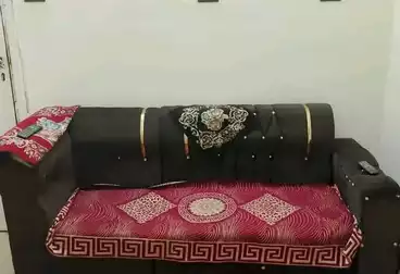 ستوديو بحديقة للإيجار - 2 غرف - بالدور 1