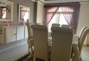 Apartments For sale - 4 rooms - floor 1