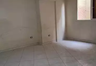 عقارات للبيع - 3 غرف - بالدور 1