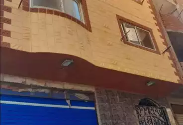 House / Home For sale - 6 rooms