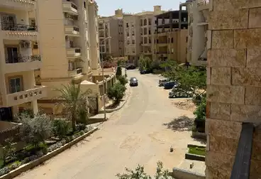 Apartments For sale - 3 rooms - floor 2
