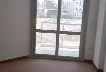 Apartments For rent - 3 rooms - floor 5