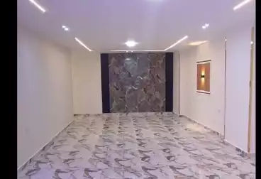 Apartments For sale - 3 rooms - floor 1