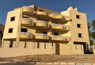 Apartments For sale - 4 rooms - floor 3