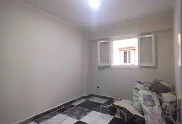 Apartments For sale - 3 rooms - floor 4