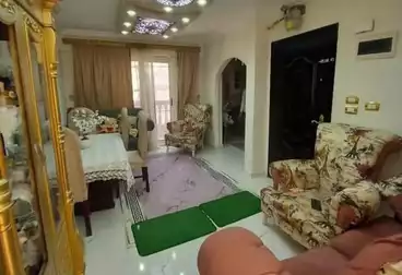 Apartments For sale - 3 rooms - floor 5