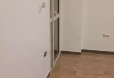 Apartments For rent - 3 rooms - floor 12