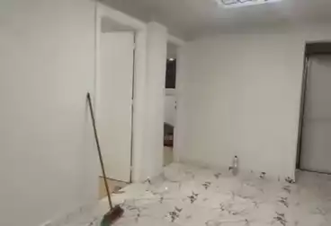 Apartments For sale - 2 rooms - floor 8