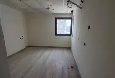 Apartments For sale - 3 rooms - floor 5
