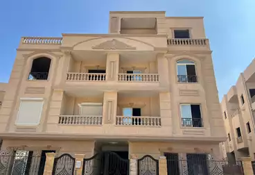 Apartments For sale - 3 rooms - floor 4