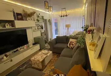 Apartment with Garden For sale - 3 rooms - floor 0